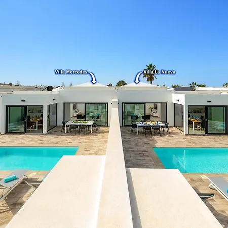 Villa La Nueva By *